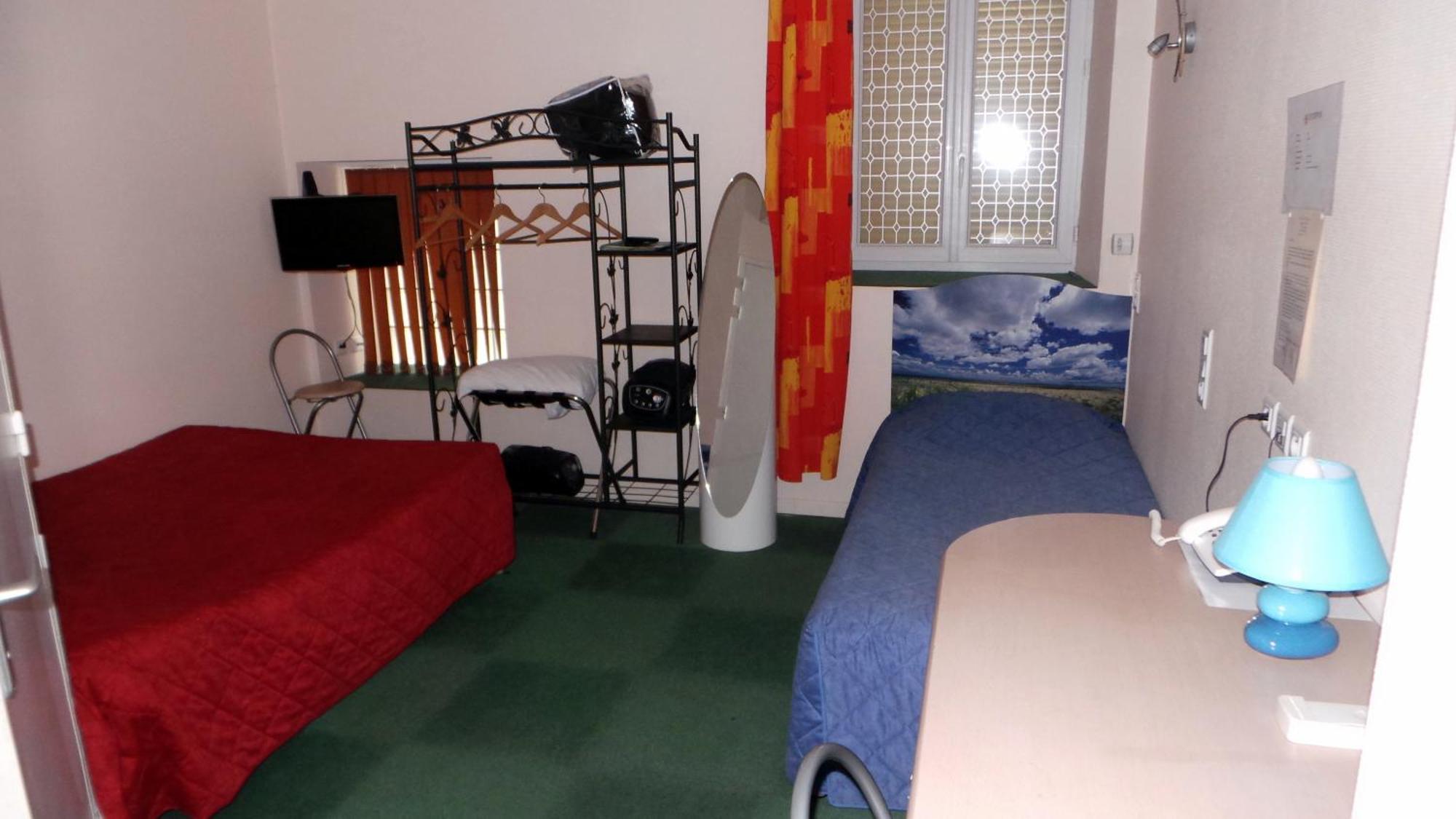 Hotel Le Gambetta Carmaux Chambre photo