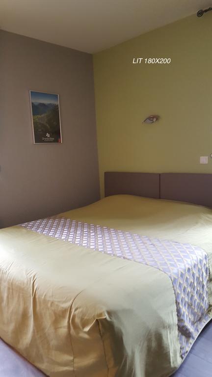 Hotel Le Gambetta Carmaux Extérieur photo