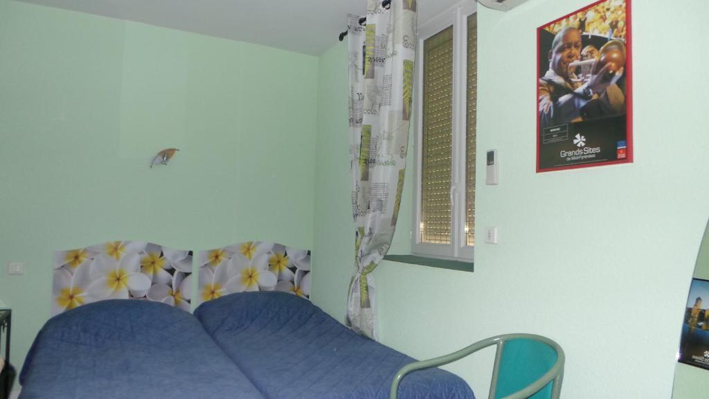 Hotel Le Gambetta Carmaux Chambre photo