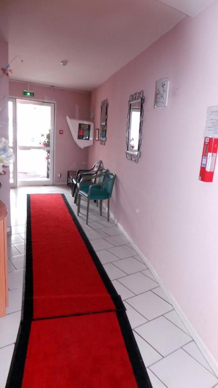 Hotel Le Gambetta Carmaux Extérieur photo